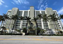 2 bd 2 ba 1380 sqft- Condo for sale