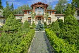 5 bds 6 ba 11290 sqft- House for sale