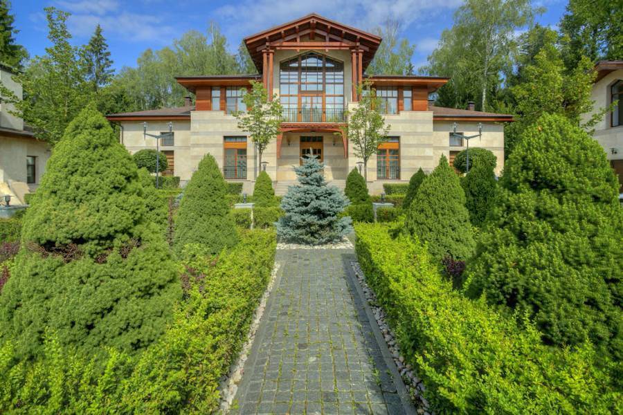 5 bds 6 ba 11290 sqft- House for sale