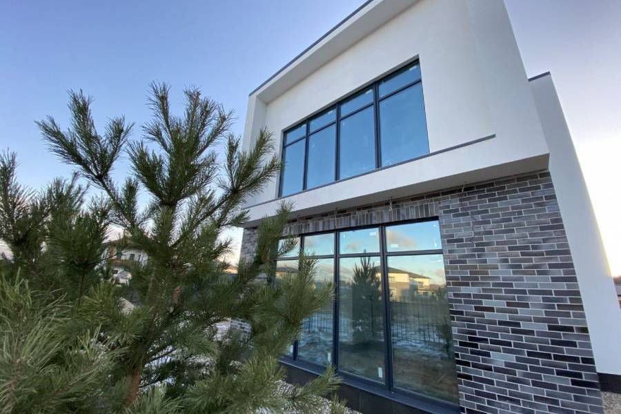 4 bds 4 ba 2583 sqft- House for sale