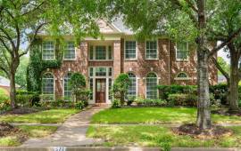 Incredible two-story home with 5 bedrooms